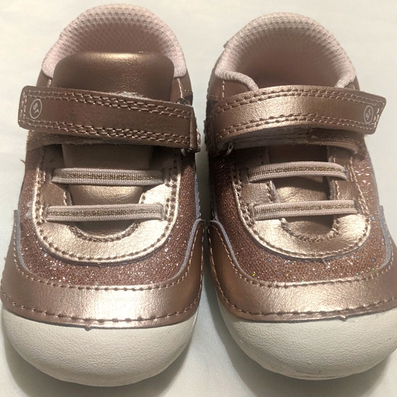 Stride Rite Other - Stride Rite Sparkly Sneakers